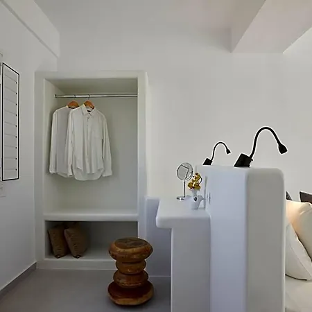 Anchor 4* Oia (Santorini)