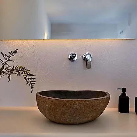 Anchor Hotel 4*